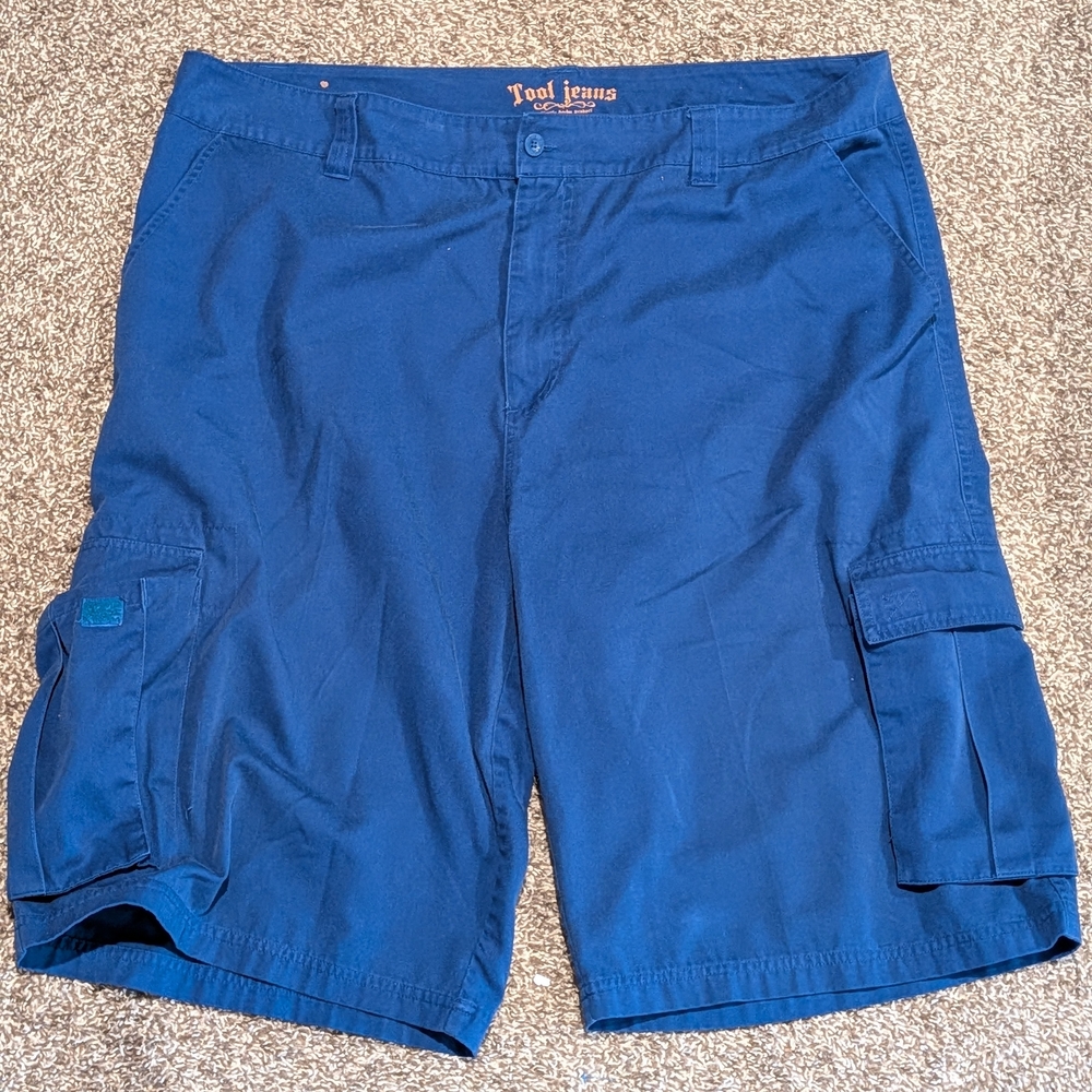 Men’s Tool Jeans Y2K Cargo Shorts in Navy 44x14